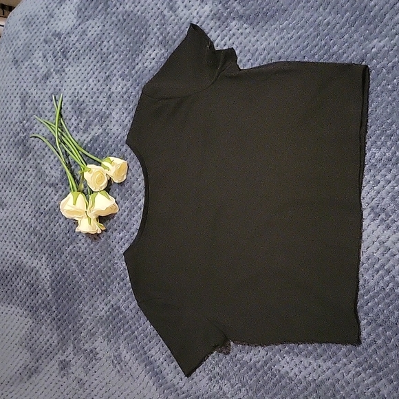 NWOT WILD FABLE TOP - Picture 4 of 4